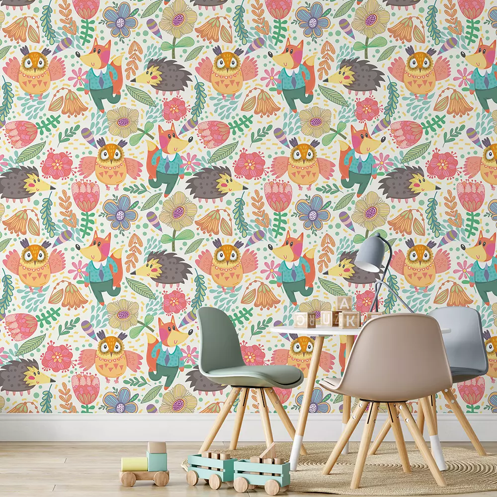 COLORFUL FOREST ANIMALS
